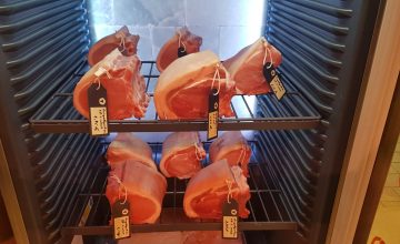 Dry-Aged-Schwein – EDEKA Bergmann testet neue Genüsse