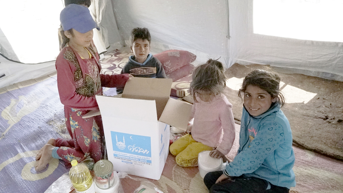Verteilung von 29.000 Lebensmittelpaketen durch Islamic Relief sichergestellt
