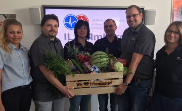 EDEKA-Kaufleute spenden Vitamine an ILS Amberg