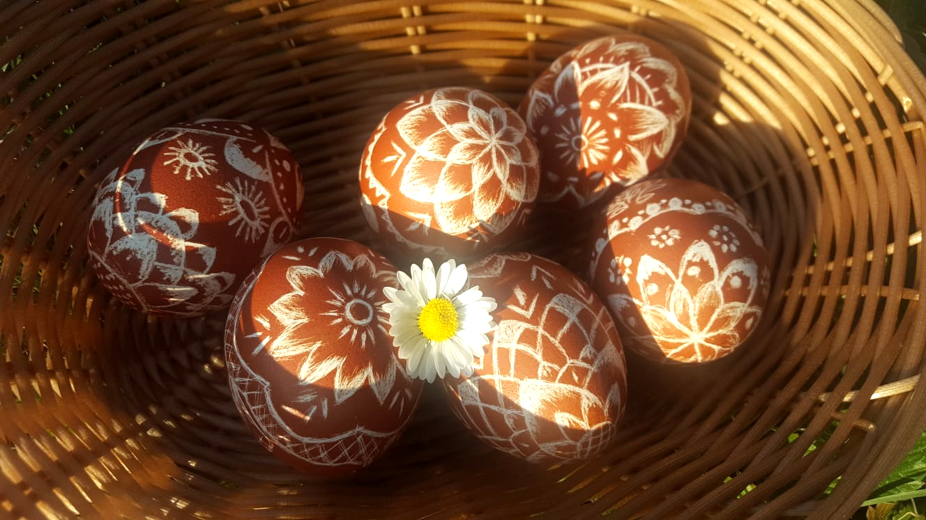 Fast vergessene Osterkunst: das Ostereierkratzen