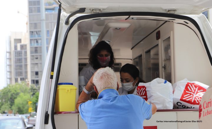 Caritas Libanon: Lebensmittel und medizinische Hilfe